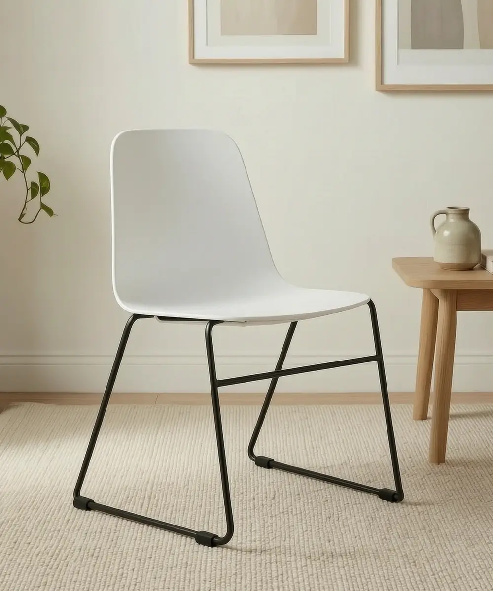 Mono Shell Stool, sled - Base (Black), Shell (White)